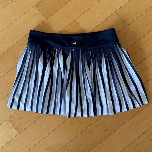 Fila Navy and White Striped Skort - Picture 2 of 6